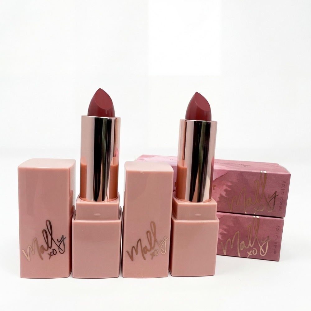 2 Mally Xo The Lip Portrait Sculpting Lipstick Dusty Mauve 3.2 g
